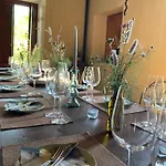 فندق مبيت وإفطار Historic With Pool And Gardens