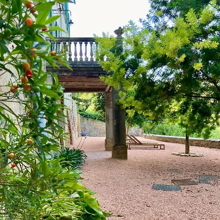 B&B Historic With Pool And Gardens